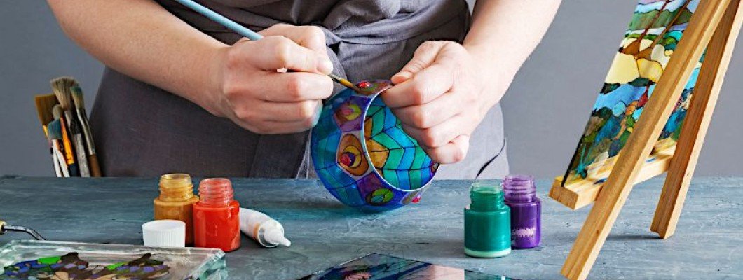 Guide to Create Stunning Glass Paintings